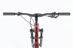 LEADER FOX EMPORIA 29-2, DARK RED SHINY